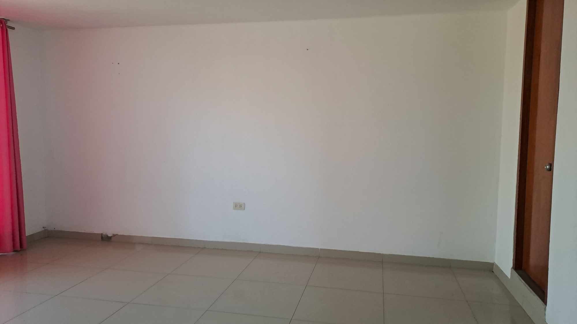 Departamento en alquiler – Los Olivos 